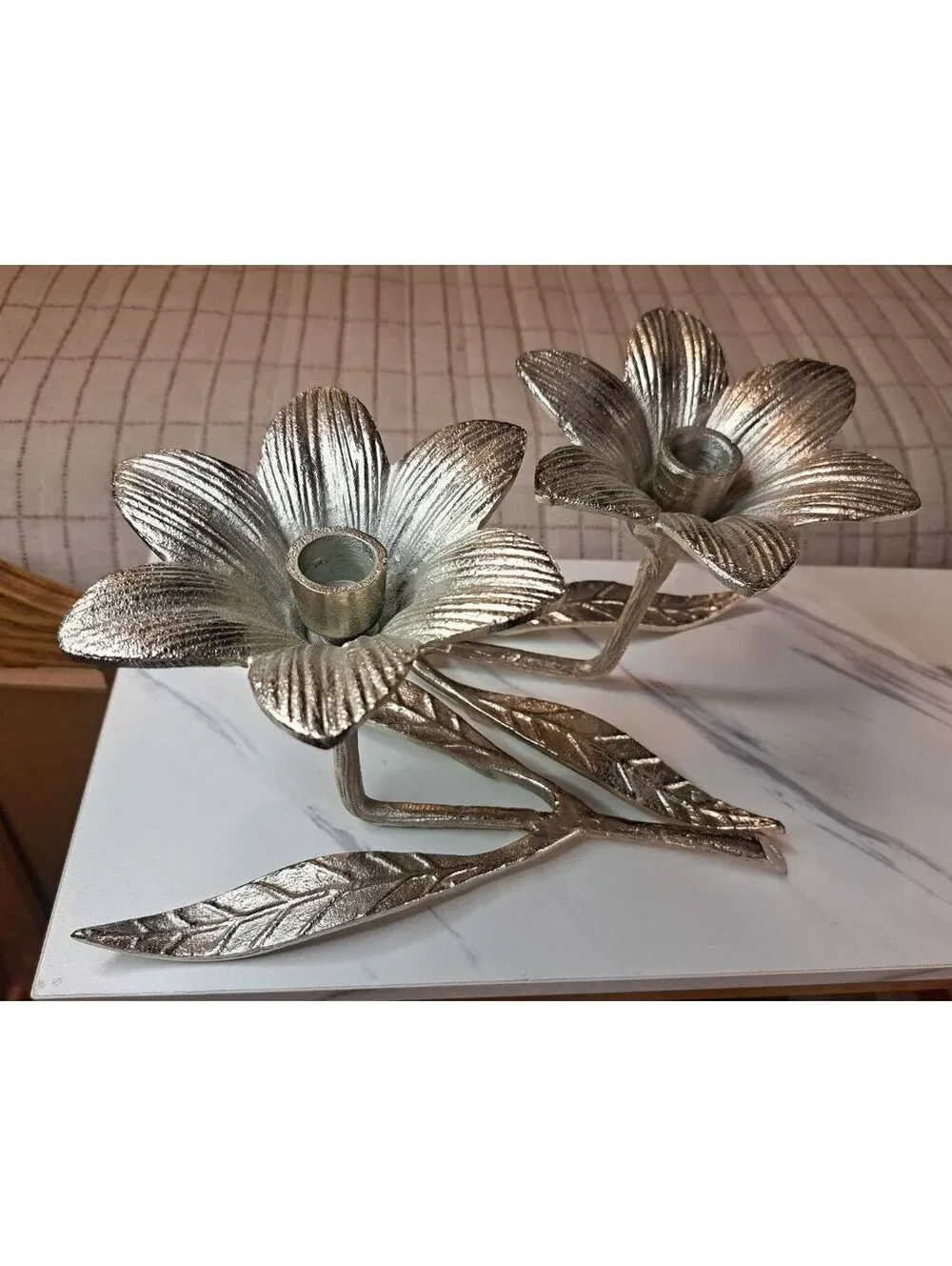 Vintage Set of 2 Mid-century Lotus/Lily Flower White Brass Candle Holders